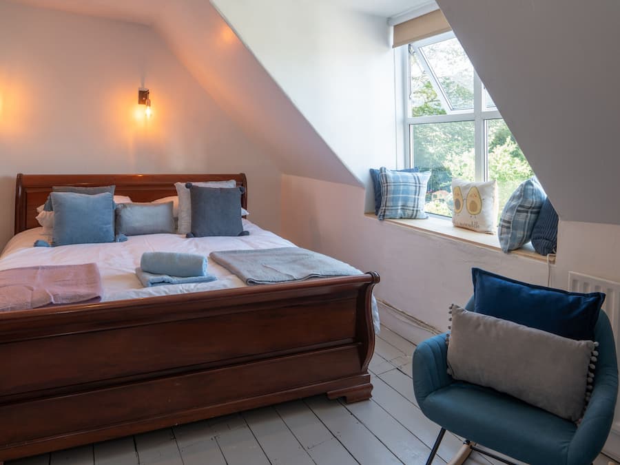 Family House, Private Bathroom, Courtyard View | 4 bedrooms