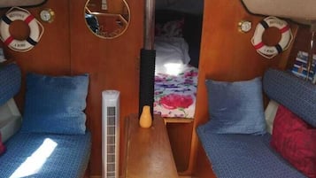 1 habitación, internet y ropa de cama