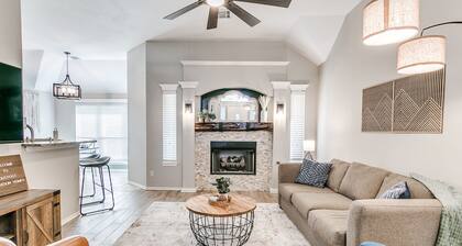 Remodeled home in quiet neighborhood--kid friendly