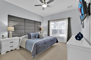 4 bedrooms, desk, iron/ironing board, free WiFi
