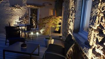 Enceinte de lâhĂ©bergement