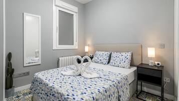 2 bedrooms, WiFi, bed sheets