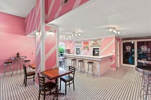 Dining - BY OWNER RENTAL/15 Mins Disney/Waterpark/ Lazy River/ READ OUR 5 STAR REVIEWS ! (Davenport)