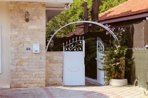 Exterior - Arp Dalyan (Ortaca)