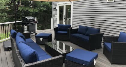 Modern, Brand New Secluded House