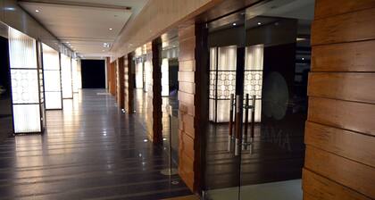 Cama Hotel