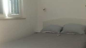 1 makuuhuone, ilmainen Wi-Fi, vuodevaatteet