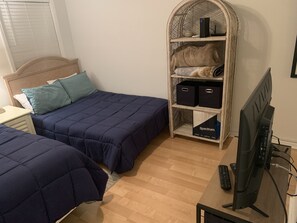 2 bedrooms, free WiFi, bed sheets
