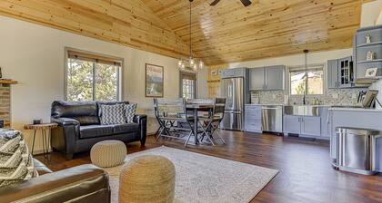 Monarch Landing, A Cozy Cabin w/360 Mountain Views