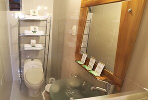 Bathroom - Pachakuteq Hotel (Machu Picchu)