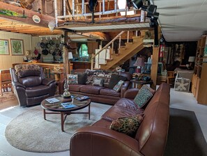 Fernseher, Kamin