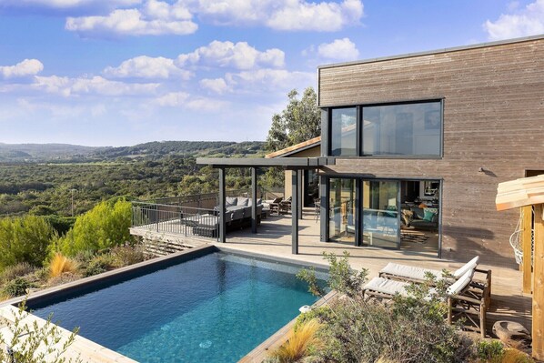 Pool | Outdoor pool - Les Chambres de Casarina (Bonifacio)