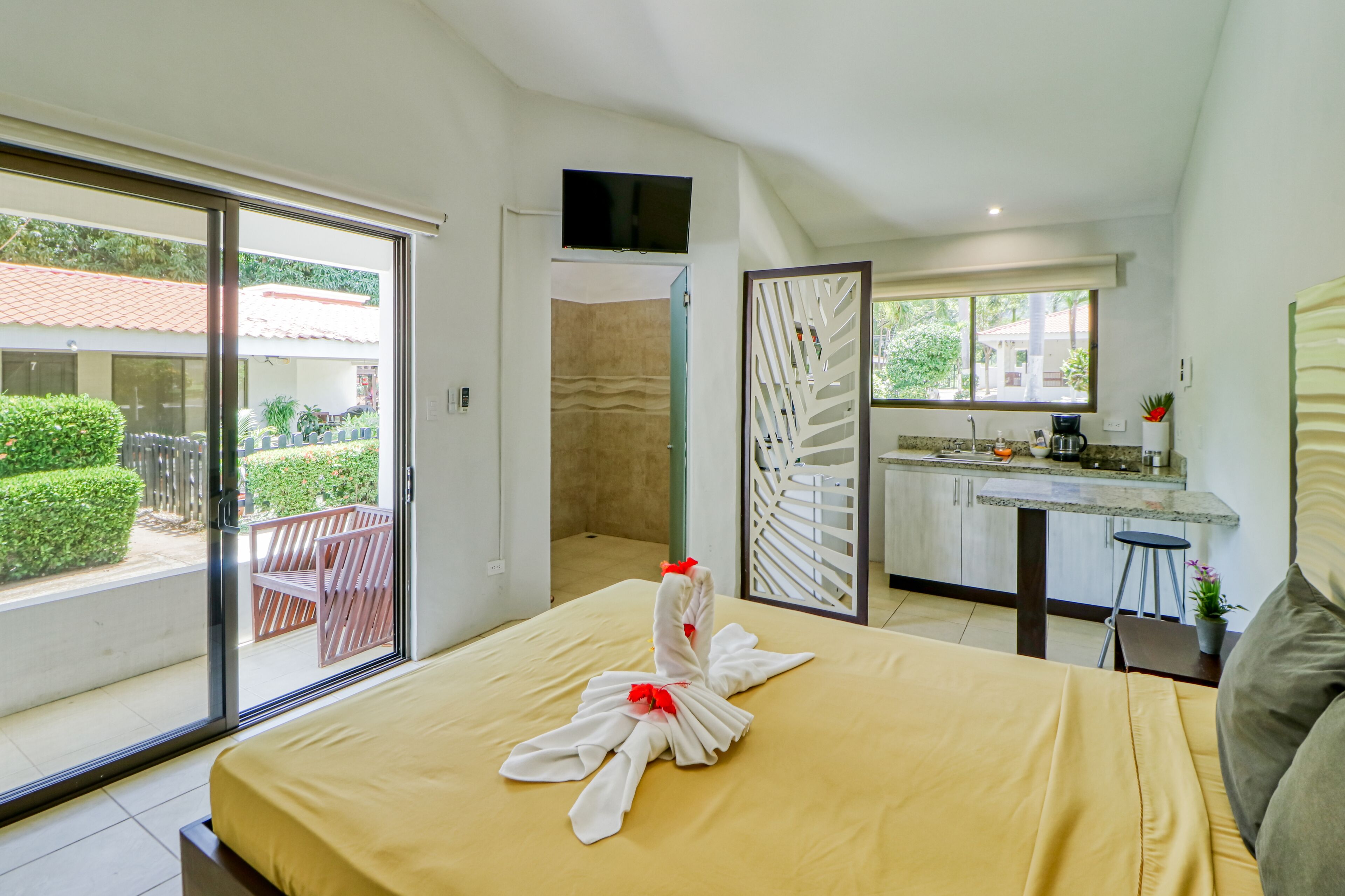 Internet, bed sheets