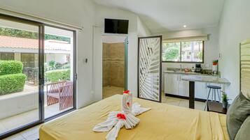 Internet, bed sheets