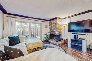 Tv, pejs, stereoanlæg