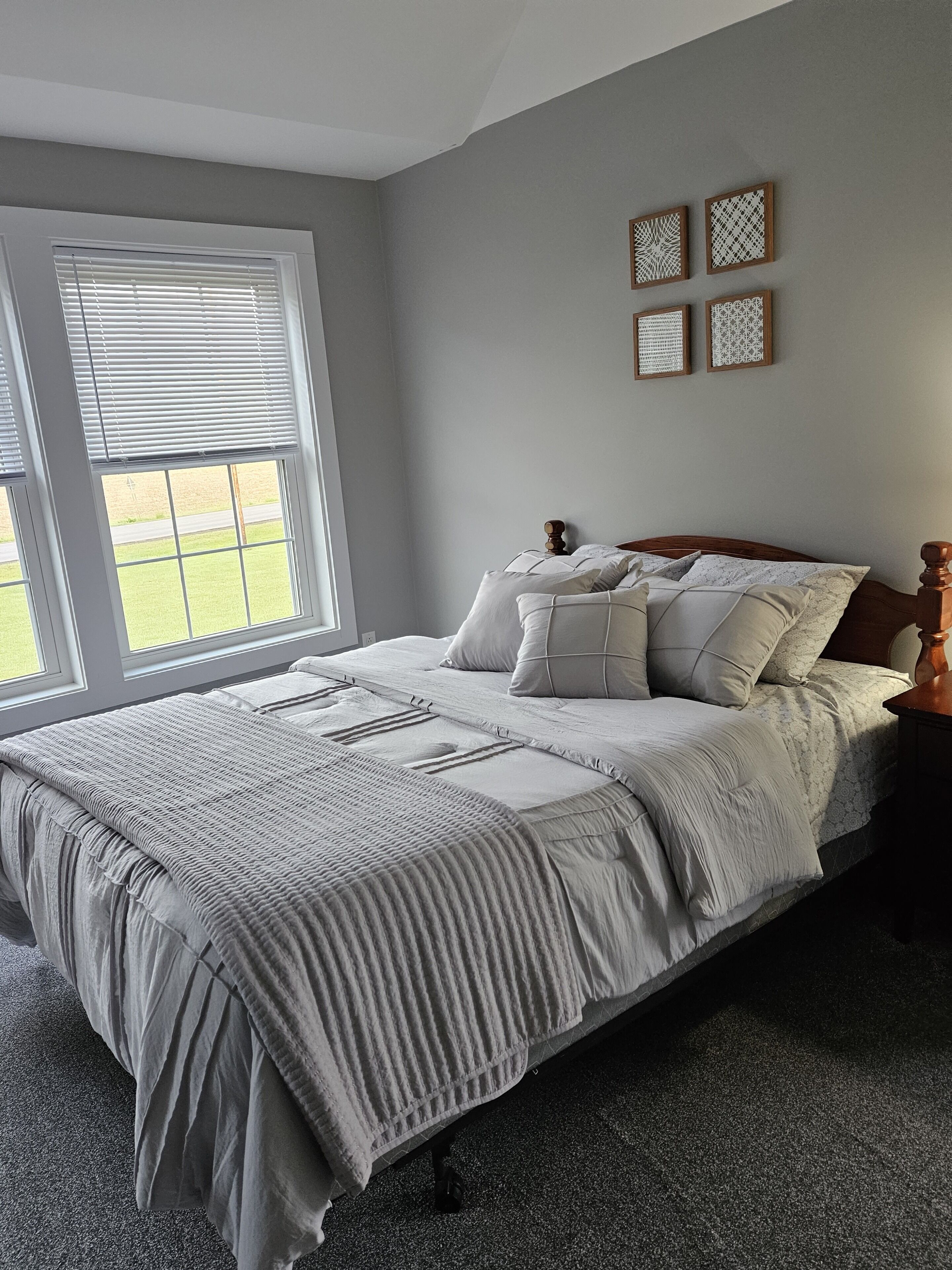 5 makuuhuonetta, silitysrauta/-lauta, ilmainen Wi-Fi, vuodevaatteet