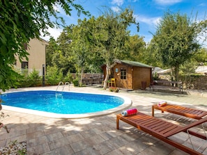 Pool - Beautiful private villa for 12 people with WIFI, private pool, A/C, TV, terrace and pets allowed (Novi Vinodolski)