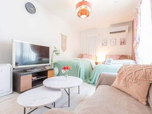 1 多间卧室、办公桌、熨斗/熨衣板、免费 WiFi