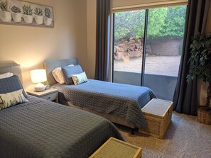 4 bedrooms, iron/ironing board, travel crib, free WiFi