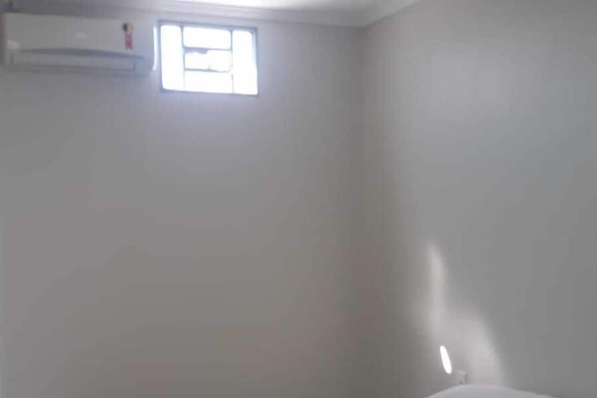 Quarto casal ou duplo básico | Wi-Fi de cortesia
