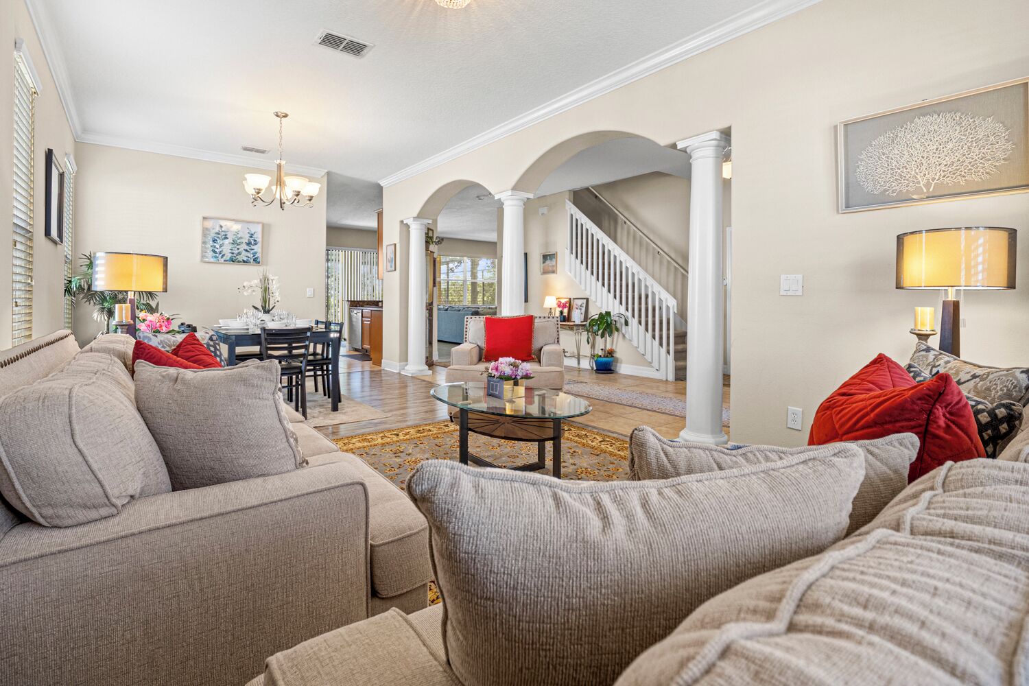 TV connectée, cheminée, imprimantes