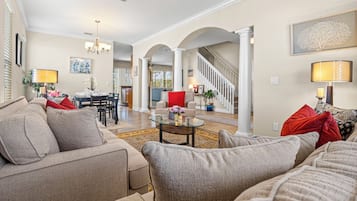 TV connectée, cheminée, imprimantes