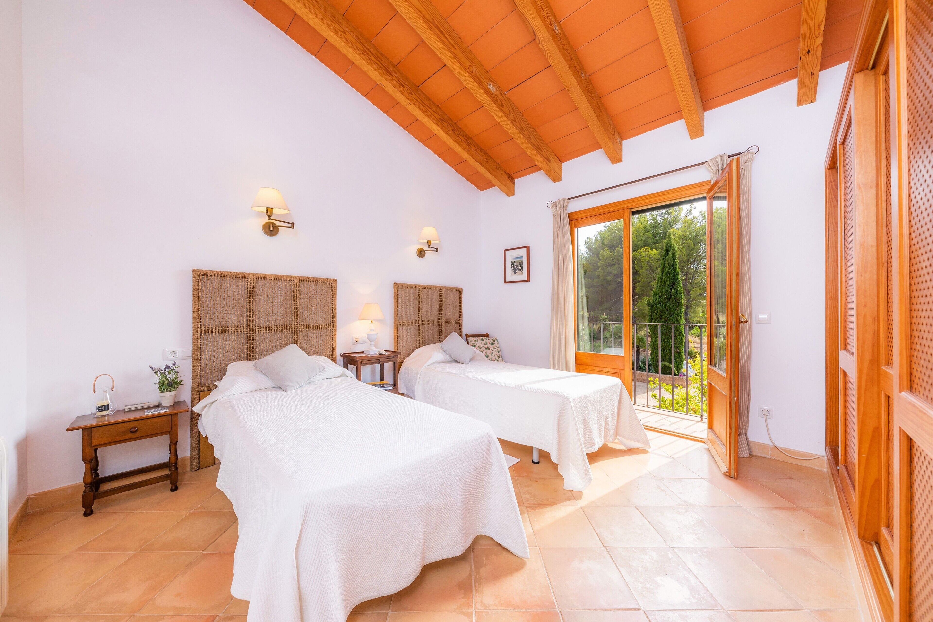 2 sovrum, strykjärn/strykbräda, gratis wi-fi och sängkläder