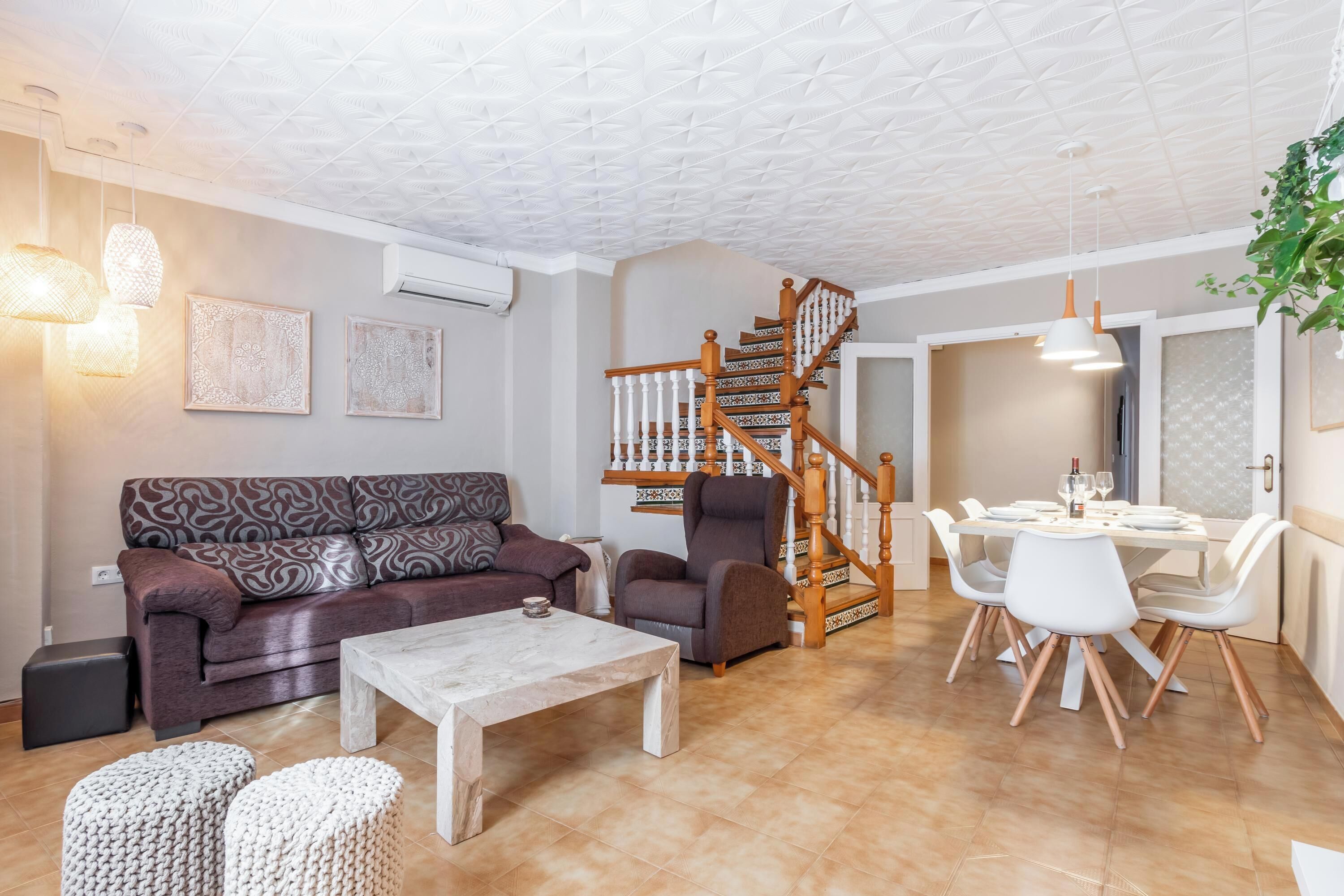 Televisie en een open haard