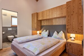 3 habitaciones, wifi gratis y ropa de cama 