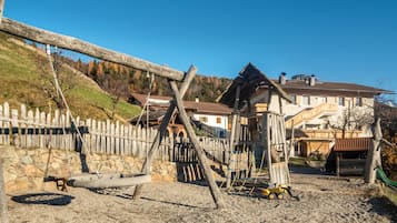 Childrenâs area