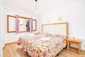 1 bedroom, free WiFi, bed sheets