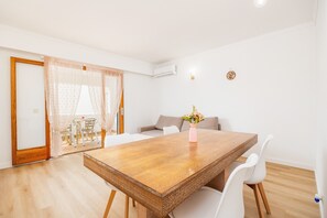 Dining - Holiday Apartment "Felipe 2-4" with Terrace & Shared Pool (Tourist Taxes Included) (Cala Dor)