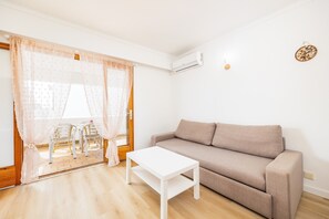 Living area - Holiday Apartment "Felipe 2-4" with Terrace & Shared Pool (Tourist Taxes Included) (Cala Dor)