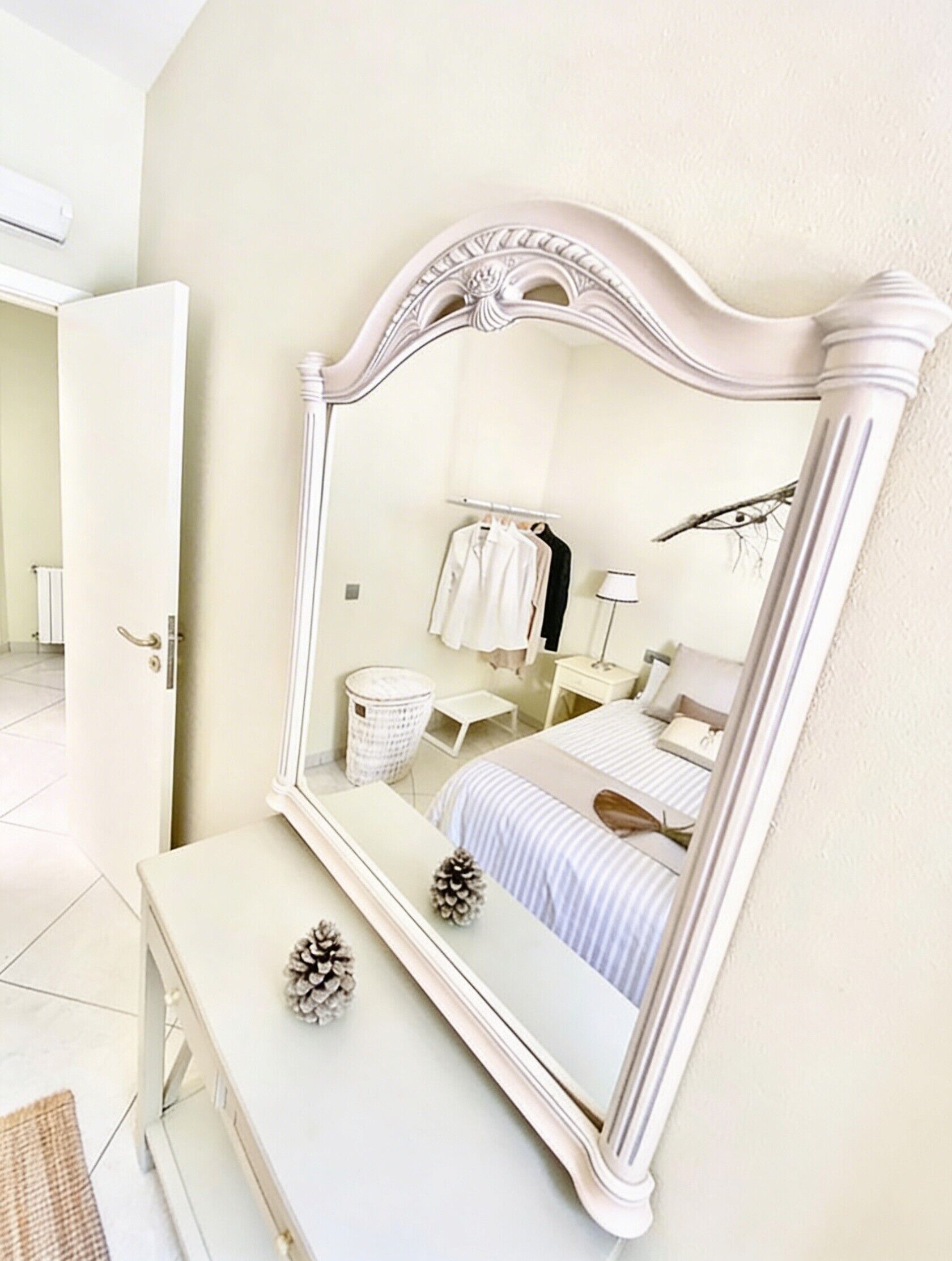 6 soverom, strykejern/-brett, wi-fi (inkludert) og sengetøy