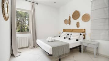 6 Schlafzimmer, Bügeleisen/Bügelbrett, kostenloses WLAN, Bettwäsche