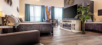 #105 Unique Place Downtown Monroe