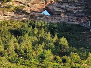 Unclassified image, 2 of 46, button