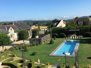 Pool - Charming 19th-century townhouse with garden in Dordogne (Pazayac)
