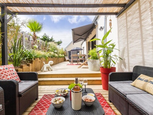 Elegant house with 2 bedrooms, terrace, all charges included in Barneville-Carteret