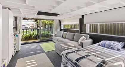 Newly renovated beach studio loft on cycle trail
