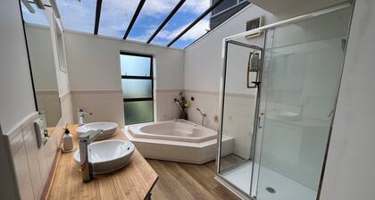Group accomodation for sport team, family reunion, 5mn to city centre