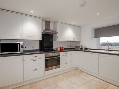 ์ฝํฐ์ง | ์ ์ฉ ์ฃผ๋ฐฉ | ๋์ฅ๊ณ , ์๊ธฐ ์ธ์ฒ๊ธฐ, ์ ๊ธฐ ์ฃผ์ ์, ํ ์คํฐ