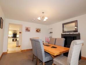 Cottage | Dining - Nanville (Beauly)