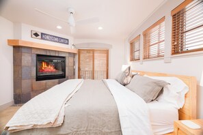 4 chambres, fer et planche à repasser, accès au Wi-Fi (inclus)
