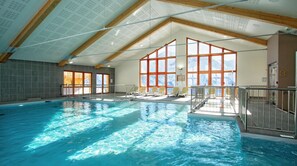 Indoor pool, a heated pool - Wifi, fitness, swimming pool, terrace, balcony, tv, 50m², Orcières Merlette 1850 (Orcières)