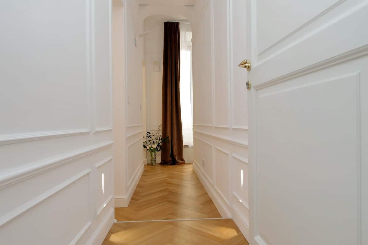 Deluxe Double Room, 1 King Bed | Frette Italian sheets, premium bedding, down duvets, pillow-top beds