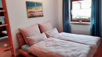 2 habitaciones, wifi gratis y ropa de cama