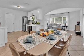 تناول الطعام