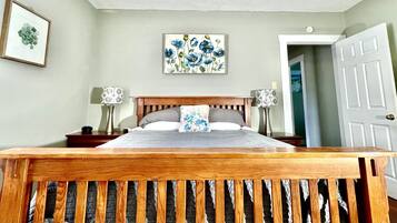 3 sovrum, strykjärn/strykbräda, gratis wi-fi och sängkläder