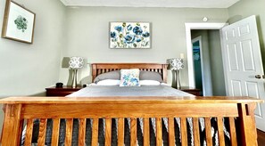 3 quartos, ferros/tábuas de passar roupa, Wi-Fi de cortesia